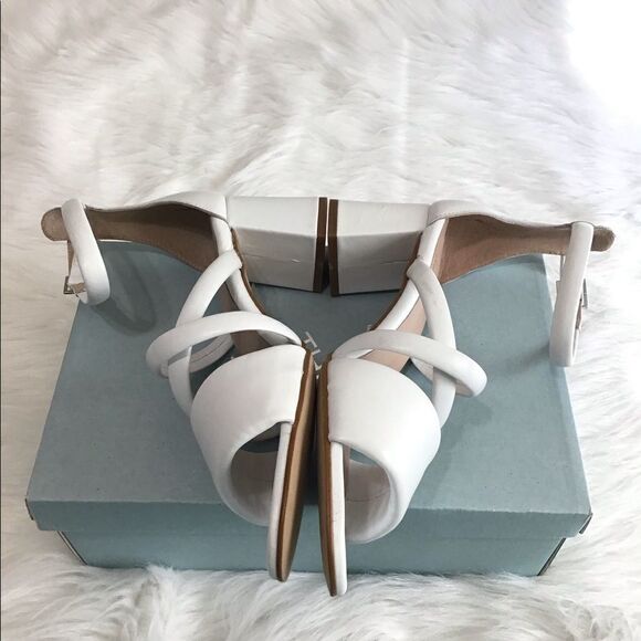 Anthropologie White Sandal Shoe The Bear Sandal May Puff Leather Heel Sandals - Picture 6 of 13